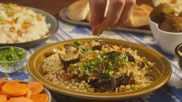 Video thumbnail for Syrian Kibbeh Recipe