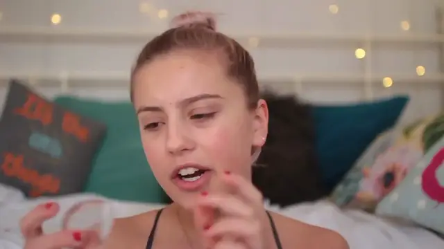 Video thumbnail for TESTING A WEIRD BEAUTY HACK- SILICONE BLENDER Oliviagrace