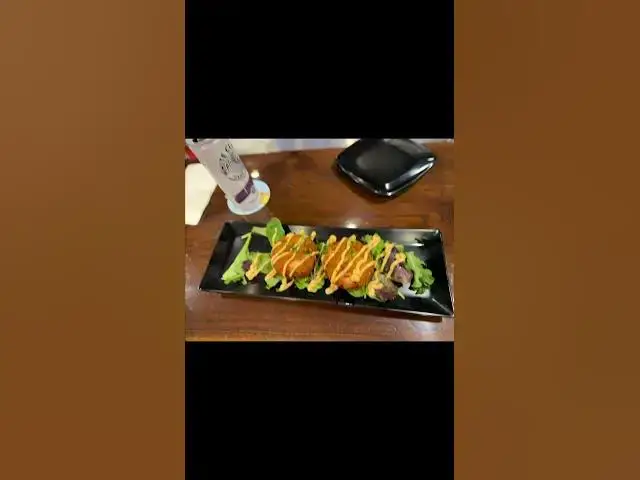 Video thumbnail for A Meal at the Promised Land Inn | Greentown, PA