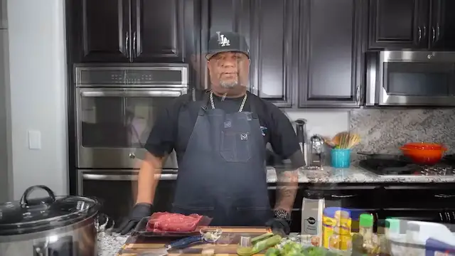 Video thumbnail for Is Beef and Broccoli Best in a Crockpot