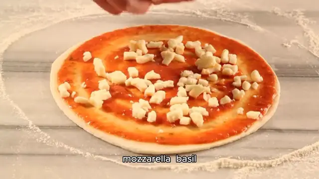 Video thumbnail for margarita pizza recipe