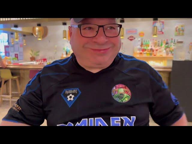 Video thumbnail for Metallica's MetLife Setlist Secrets?