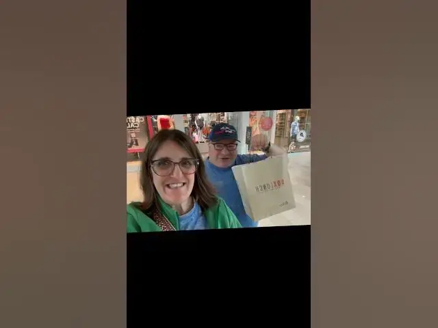 Video thumbnail for Rainy Day - Trip to the Mall!