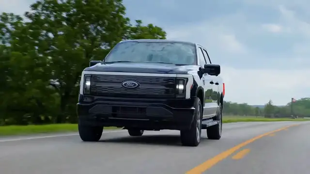 Video thumbnail for Top Ten Reasons to Own an F-150 Lightning!