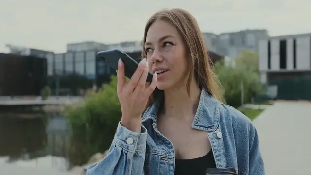 Video thumbnail for The Role of Artificial Intelligence in Modern Gadgets