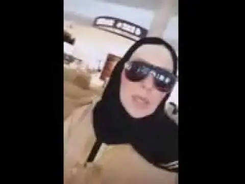 Video thumbnail for مؤثر جدا...عفاف الغربي تؤدي مناسك العمرة لروح صديقتها ريم الحمروني :"الله يرحمك يا عزيزتي..