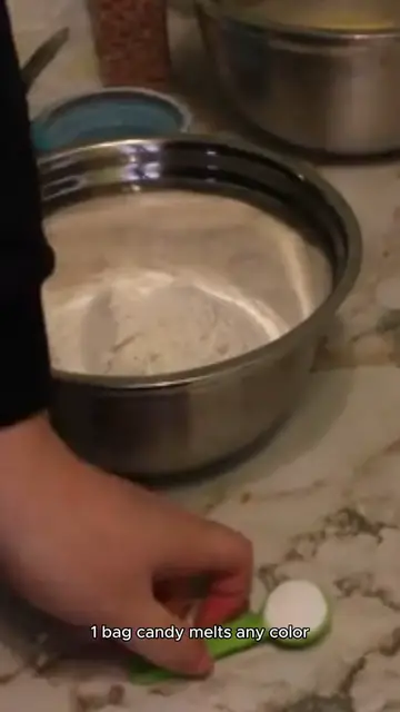 Video thumbnail for cake pops recipe