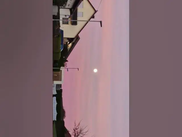 Video thumbnail for mond steht heute früh auf :)