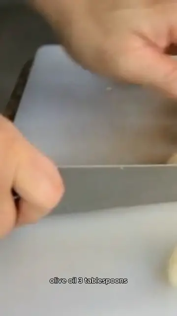 Video thumbnail for salmon piccata recipe