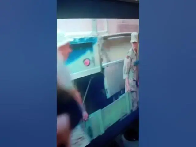 Video thumbnail for Did Donkey from Shrek SNAPPED!!!! #shrek #donkeyshrek