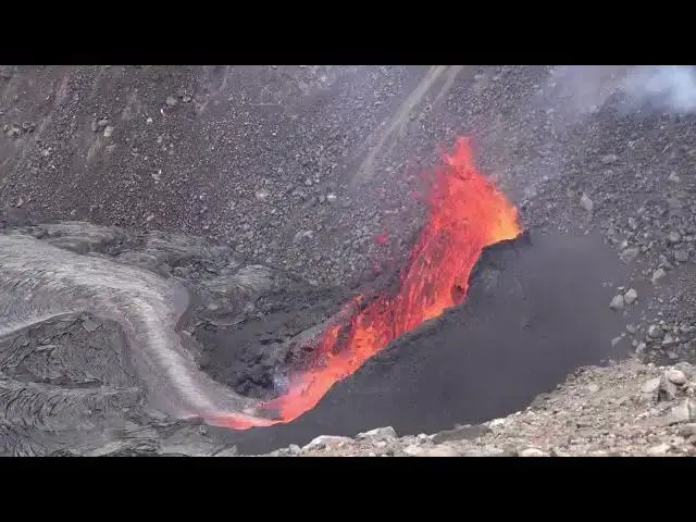 Video thumbnail for June 18, 2023 — Video of southwest wall vent in Halemaʻumaʻu