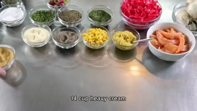 Video thumbnail for mashed cauliflower recipe