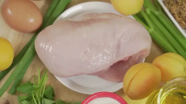 Video thumbnail for Classic Coq au Vin Recipe