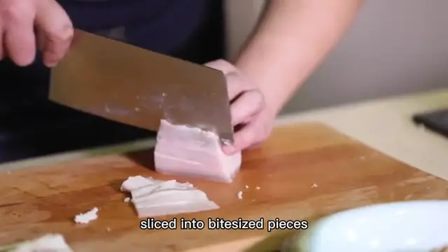 Video thumbnail for kimchi jjigae recipe