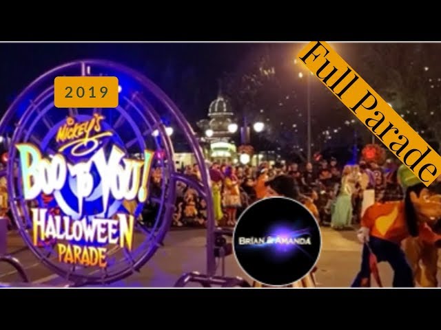 Video thumbnail for Mickey's Boo to You Halloween Parade - 2019 MNSSHP