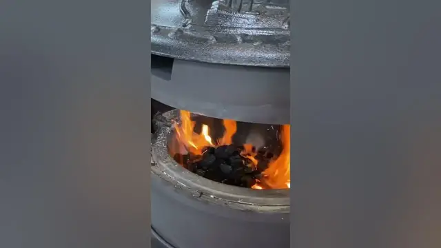 Video thumbnail for Chubby Anthracite Coal Burning Stove