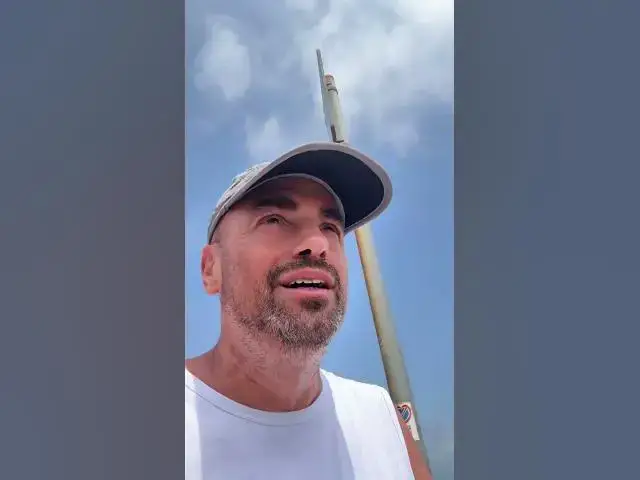 'Video thumbnail for Quando pulire le telecamere del tuo #iphone #appletipsandtricks #shorts'