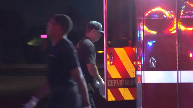 Video thumbnail for US, Phoenix: Phoenix Man Shot On Hadley Street.