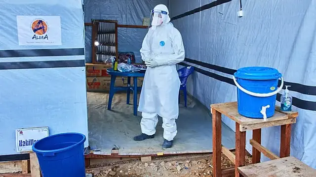 Video thumbnail for Kenya: MSF trains health workers to be sent to Ebola-hit DR Congo