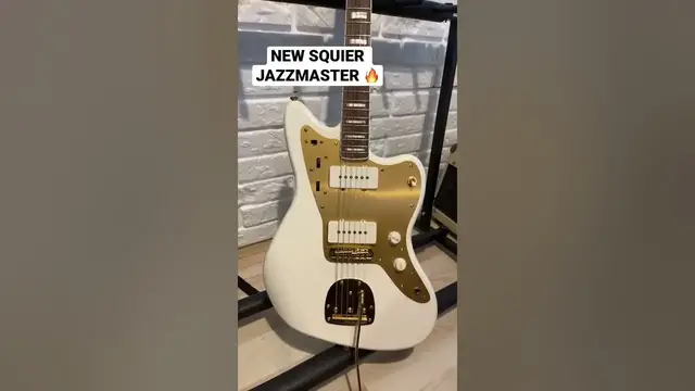 Video thumbnail for NEW Squier 40th Anniversary Jazzmaster looks beautiful! #shorts #squier #jazzmaster