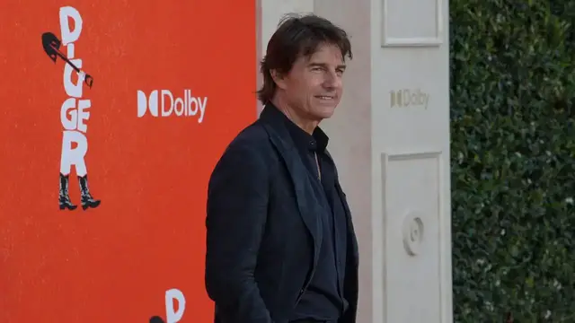 Video thumbnail for CA: Warner Bros. Pictures' DIGGER Los Angeles Premiere - Arrivals.