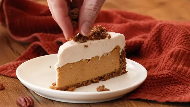'Video thumbnail for BEST Healthier Gluten Free Olive Garden Pumpkin Cheesecake Recipe (720p 30fps)'