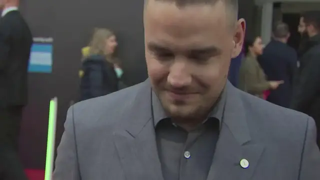 Video thumbnail for UNCAPTIONED: Sex workers reveal details of Liam Payne's chaotic last hours.