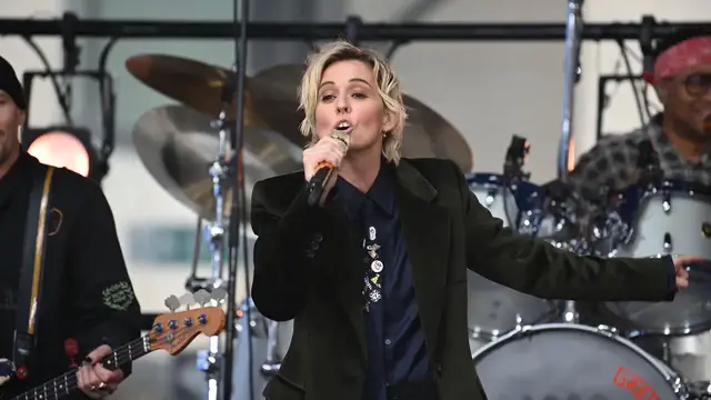 Video thumbnail for NY: Today Show Citi Concert Series Featuring Brandi Carlile 4.