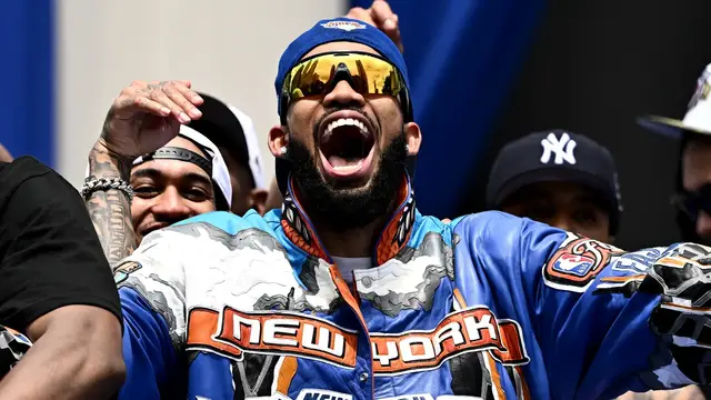 Video thumbnail for Knicks Postseason Performance: A Historic Comparison Revealed