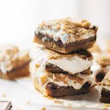 Video thumbnail for S'mores Bars  Recipe