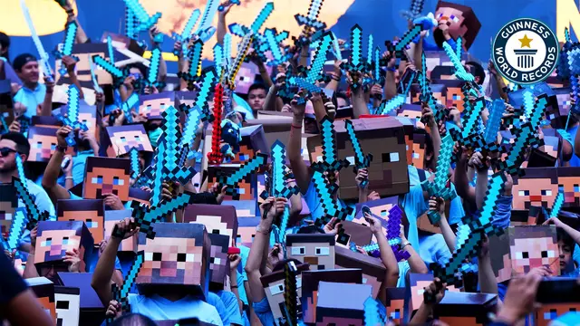 Video thumbnail for Minecraft fans set record for largest gathering of Steves