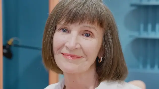 'Video thumbnail for Best Hairstyles for Older Women Trending Right Now'