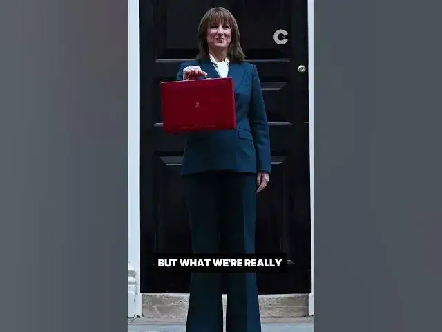 Video thumbnail for Politics vs. Economics: Why Political Risk Is Threatening the Markets