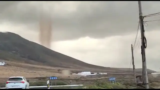 Video thumbnail for Tornado Lanzarote 04-02-23