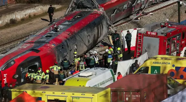 Video thumbnail for What caused Spain’s fatal high-speed rail crash?