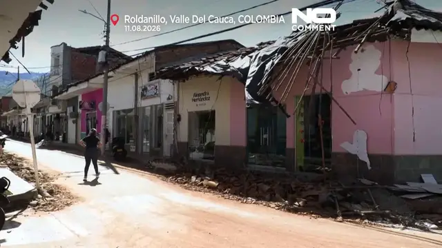 Video thumbnail for Quake leaves Colombian towns in ruins as Valle del Cauca counts dead