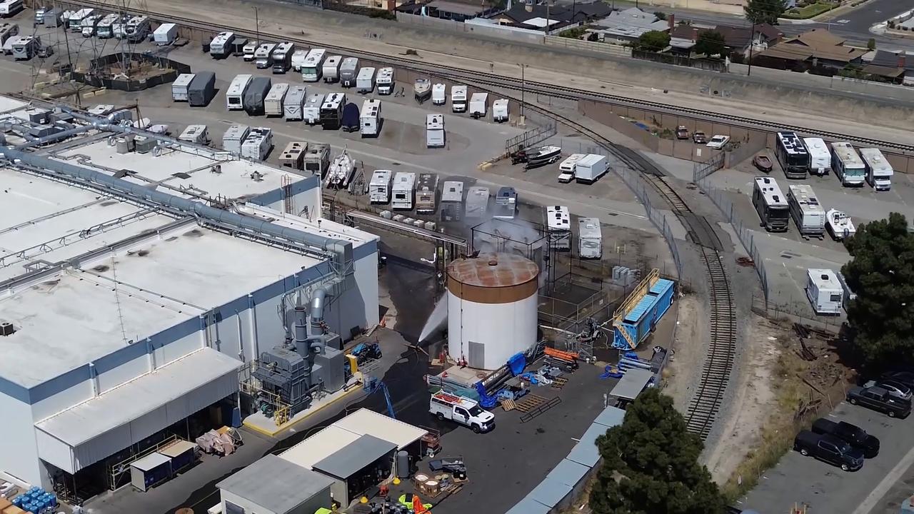Video thumbnail for US: Hazardous chemical spill prompts evacuations in California.