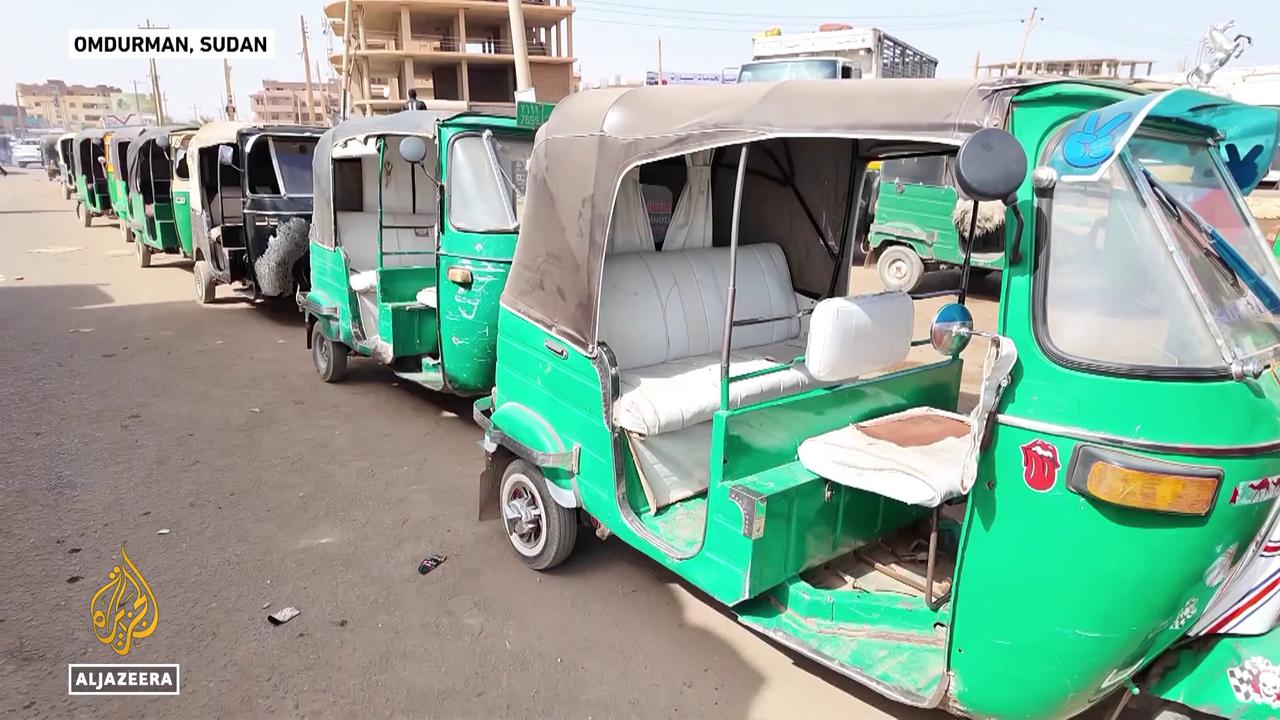 Video thumbnail for Fuel queues in Sudan stretch for days as prices soar amid US–Israel war on Iran