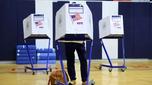 'Video thumbnail for New Yorkers head to polls in closely watched mayoral race'