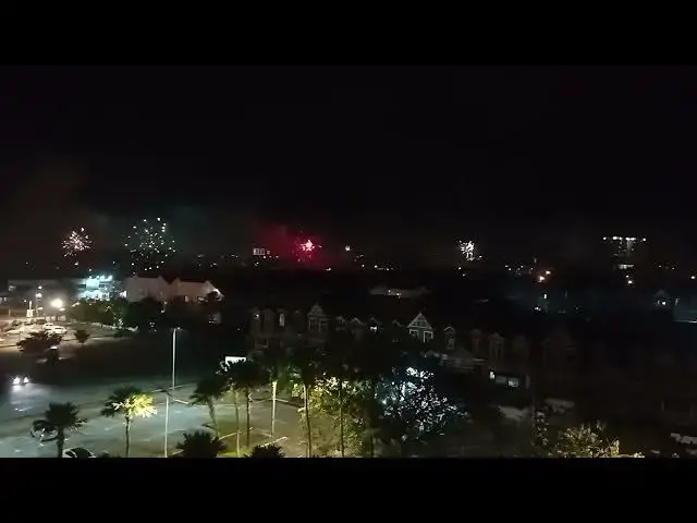 Video thumbnail for Diwali fireworks from a hotel window part 2