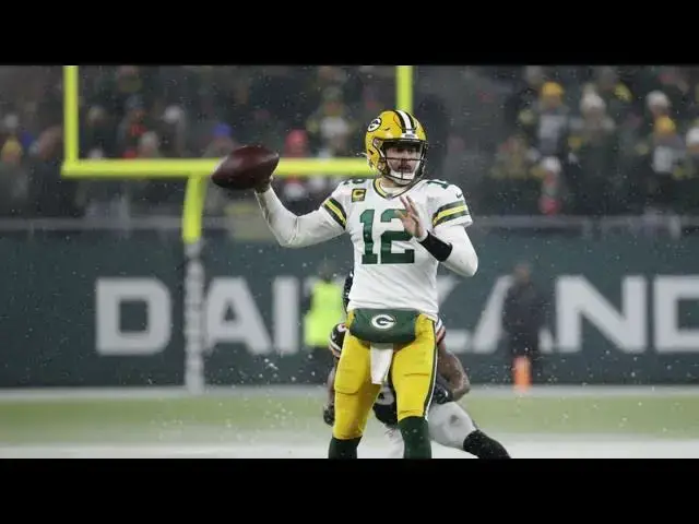 Video thumbnail for How Jordan Love Became the Packers' Franchise QB?