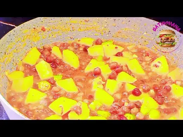 Video thumbnail for Kalay Chanay Dehkaani Aaloo Salan