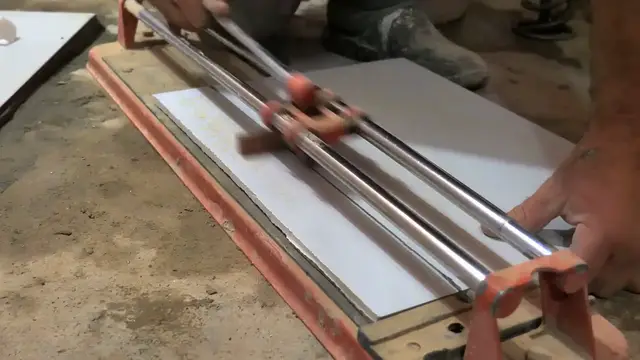 Video thumbnail for Why Is Tile Better Than Hardwood for Bathrooms