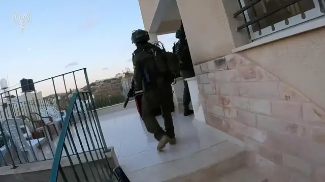 Video thumbnail for IDF Central Command Reviews Deployment of Division 98 in West Bank.