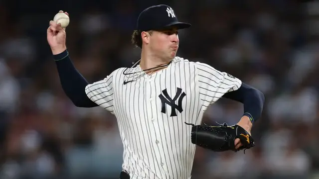 Video thumbnail for Yankees vs. Red Sox: Betting Analysis & Predictions