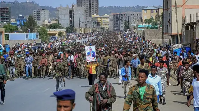 Video thumbnail for Fighting intensifies in northern Ethiopia as Tigray rebels declare full-blown war