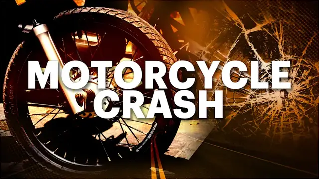 Video thumbnail for Motorcyclist fatally crashes into road divider in Centereach