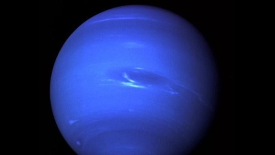 Video thumbnail for What makes superionic water prevalent in Uranus and Neptune?