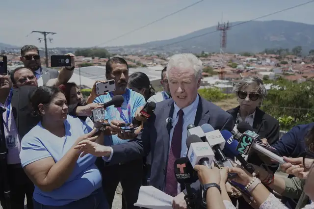 'Video thumbnail for US Senator flies to El Salvador to help wrongly deported man'