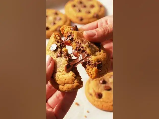 Video thumbnail for Cómo hacer Chocochips super deliciosos y fáciles #viral #arianagatita   di yo y te paso la receta